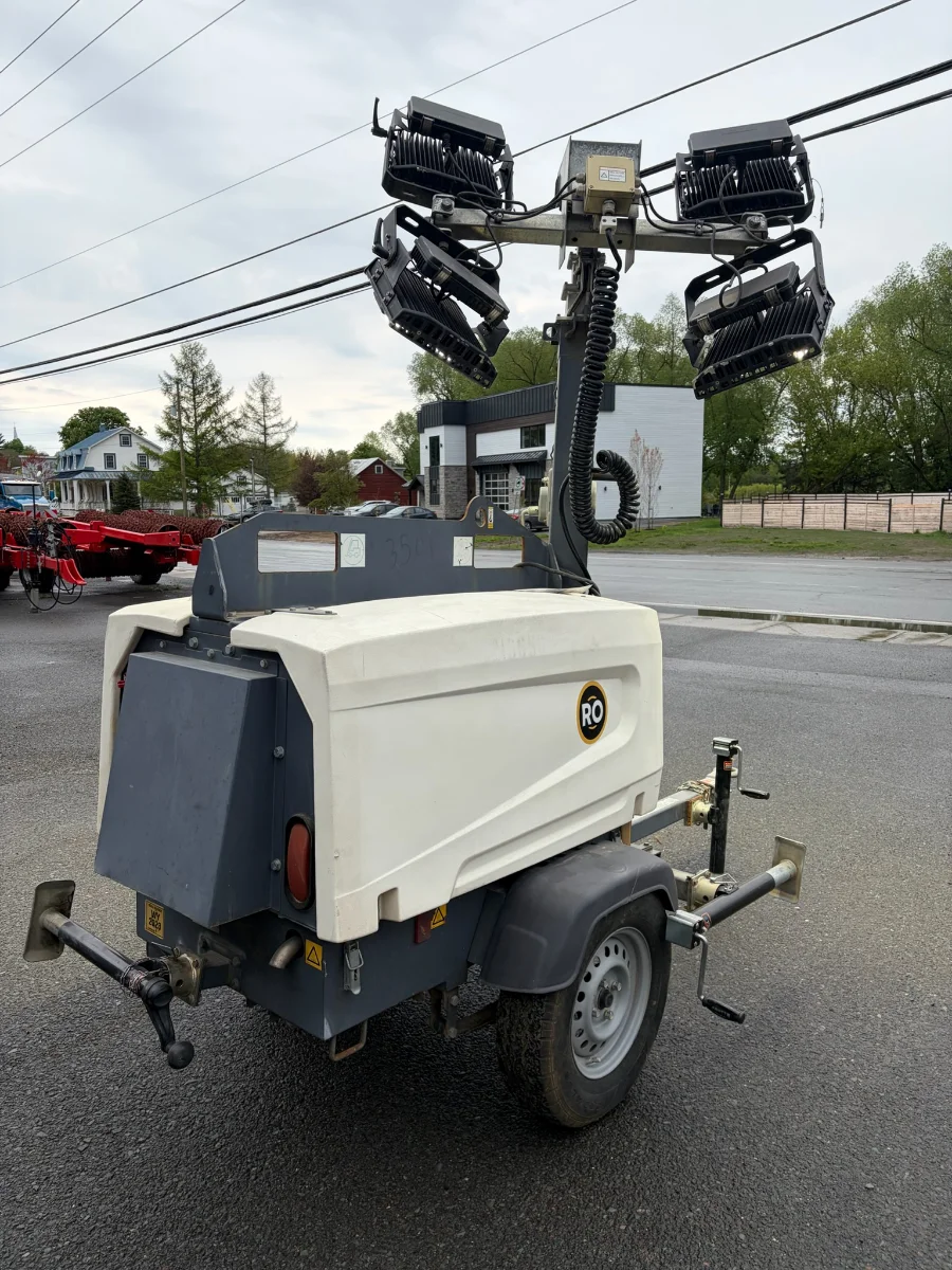 2018 Atlas Copco Atlas Copco Hilight V5+ 2.8 kW Light Tower — Used | Granby, QC, Canada