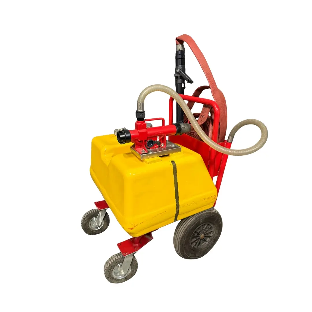 Generic Chariot mobile de suppression d'incendie à mousse 400 L/min — Used | Granby, QC, Canada