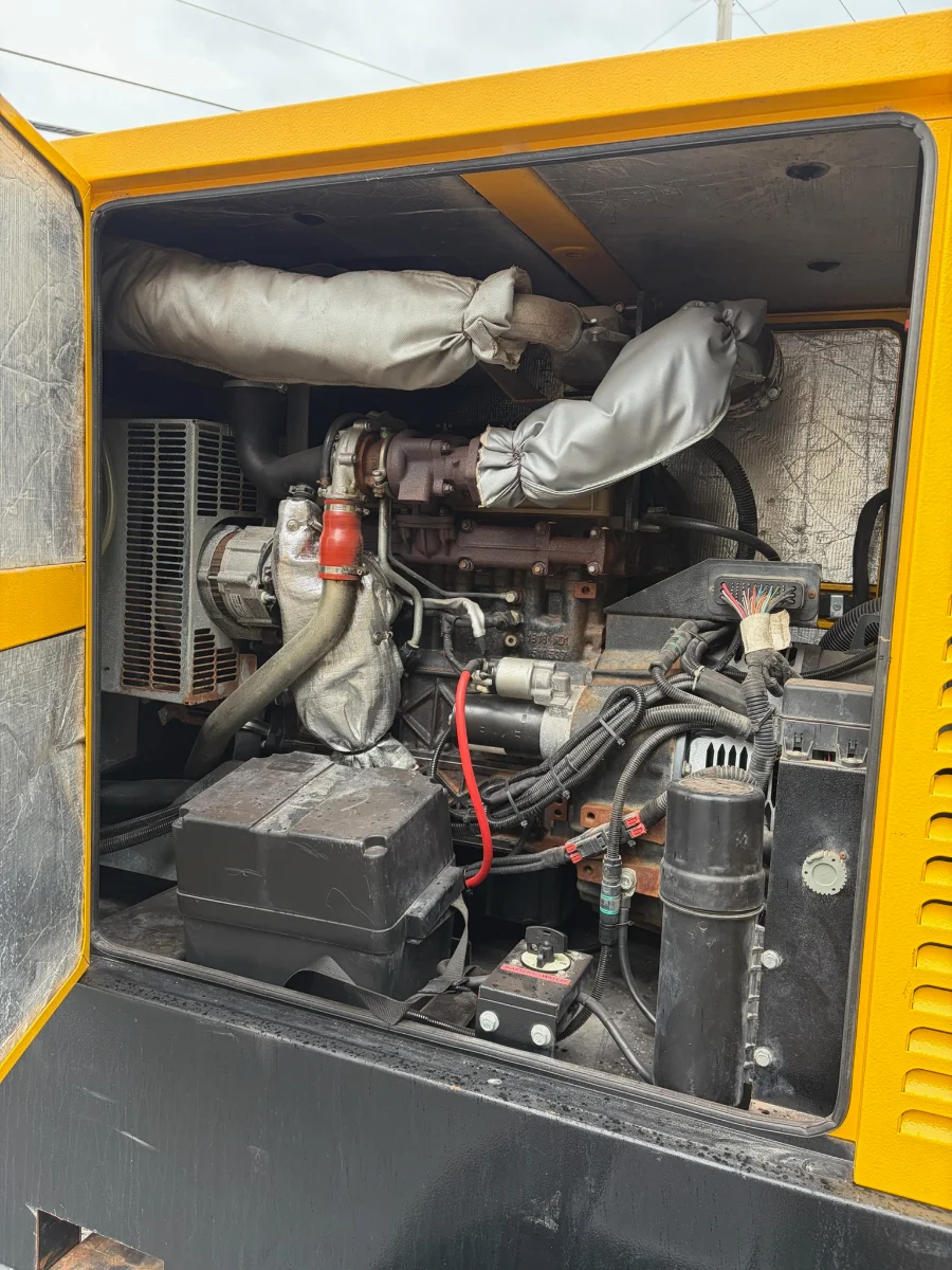 2021 Megagen Megagen Z48 38.4 kW Mobile Generator Set — Refurbished | Granby, QC, Canada